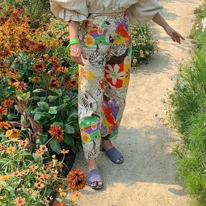 NWOT 🎉 Wray Graphic Jeans